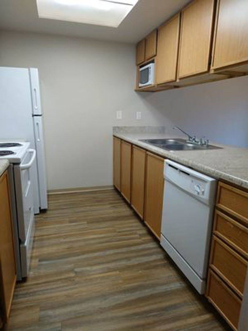 Apartment for rent at 8720 58th Ave SW, Lakewood, WA 98499