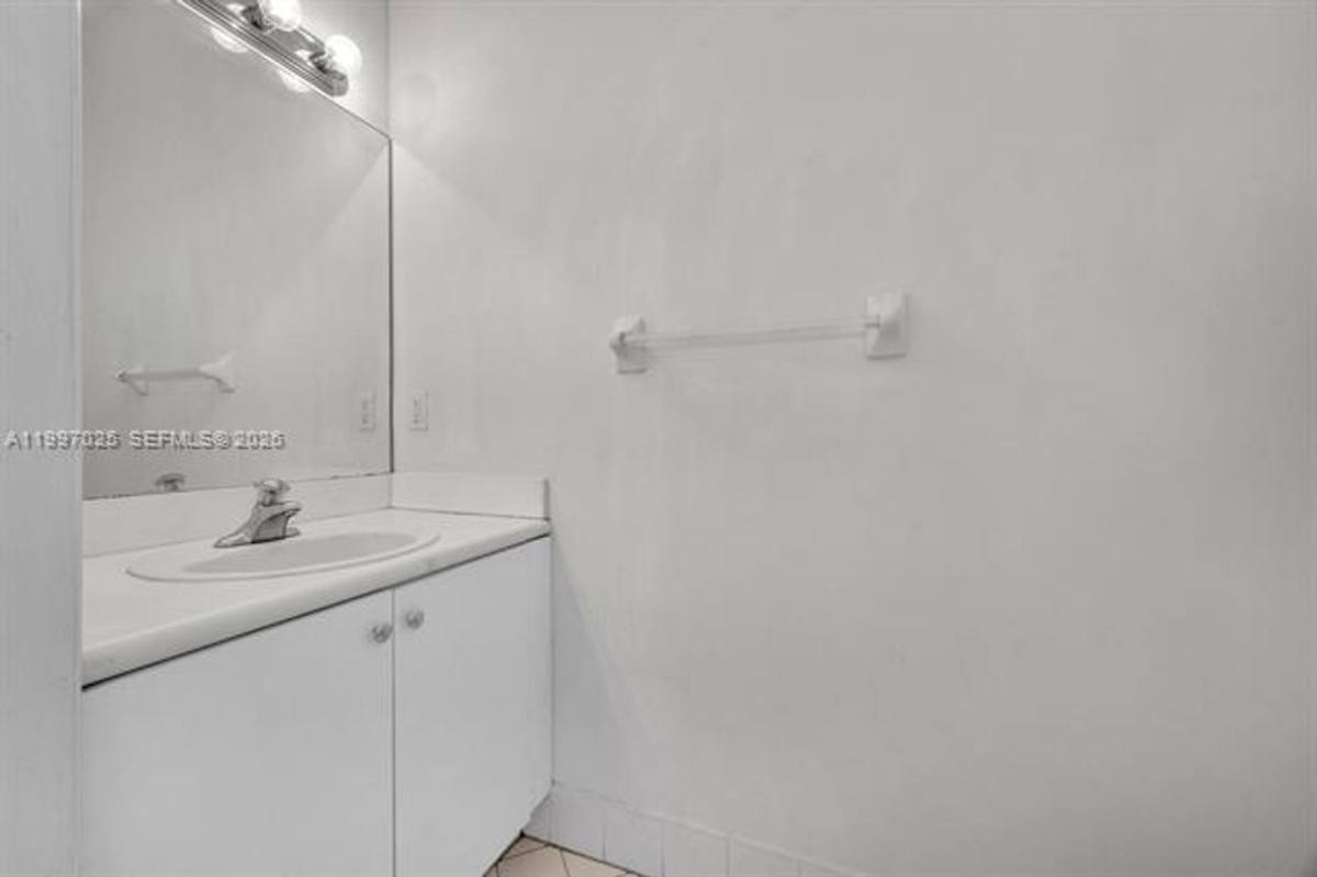 Townhouse for rent at 12864 SW 133rd Terrace Th, Miami, FL 33186