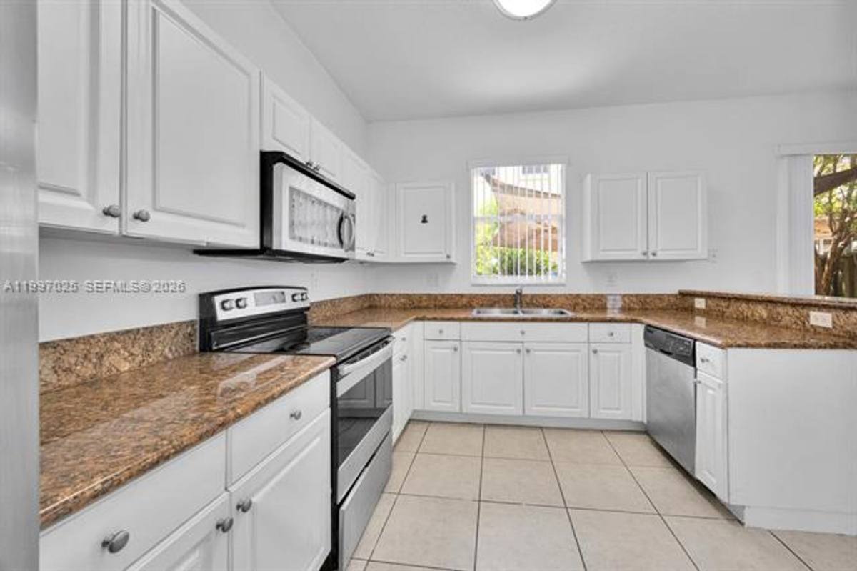 Townhouse for rent at 12864 SW 133rd Terrace Th, Miami, FL 33186