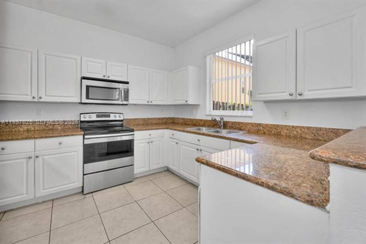 Townhouse for rent at 12864 SW 133rd Terrace Th, Miami, FL 33186