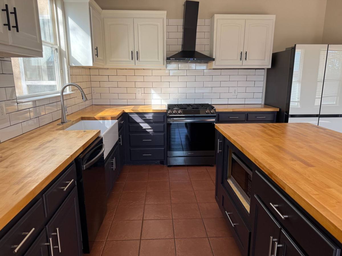 House for rent at 6202 Sierra Nevada Circle NW, Albuquerque, NM 87114