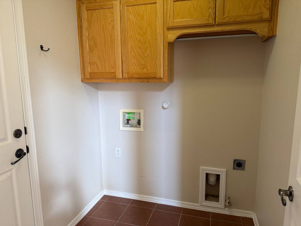 House for rent at 6202 Sierra Nevada Circle NW, Albuquerque, NM 87114
