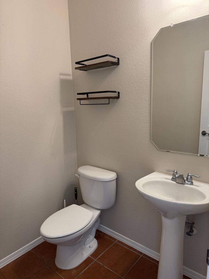 House for rent at 6202 Sierra Nevada Circle NW, Albuquerque, NM 87114