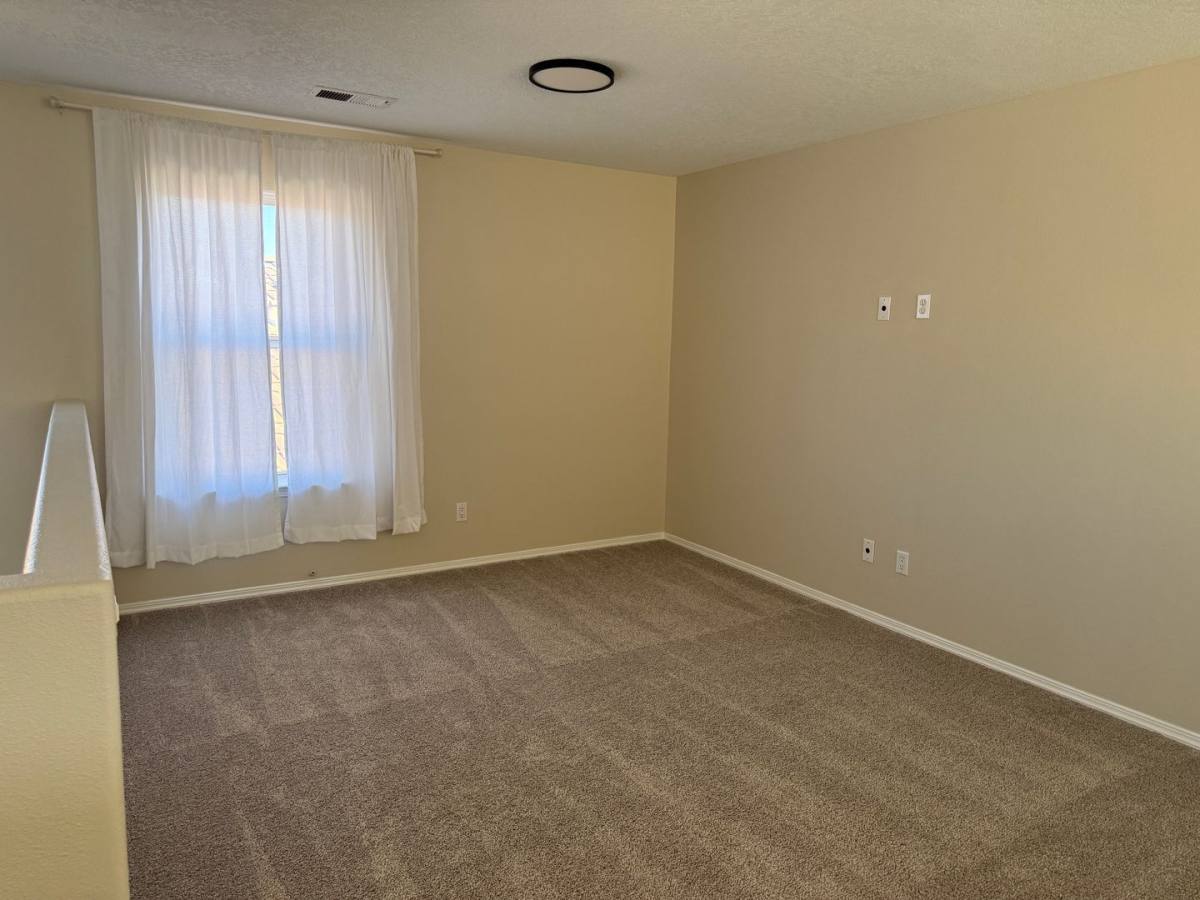 House for rent at 6202 Sierra Nevada Circle NW, Albuquerque, NM 87114