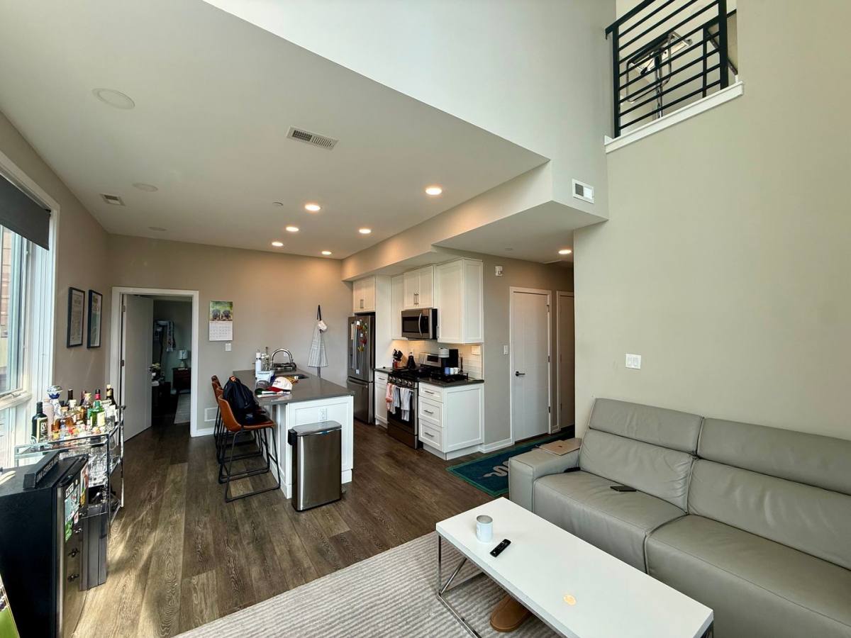 Apartment for rent at 201 S 22nd St, Philadelphia, PA 19103
