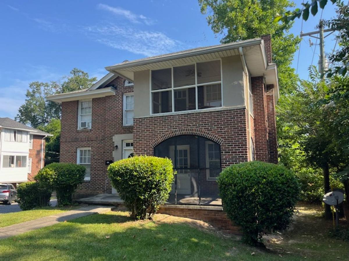 Apartment for rent at 602-604 Waccamaw, Columbia, SC 29205