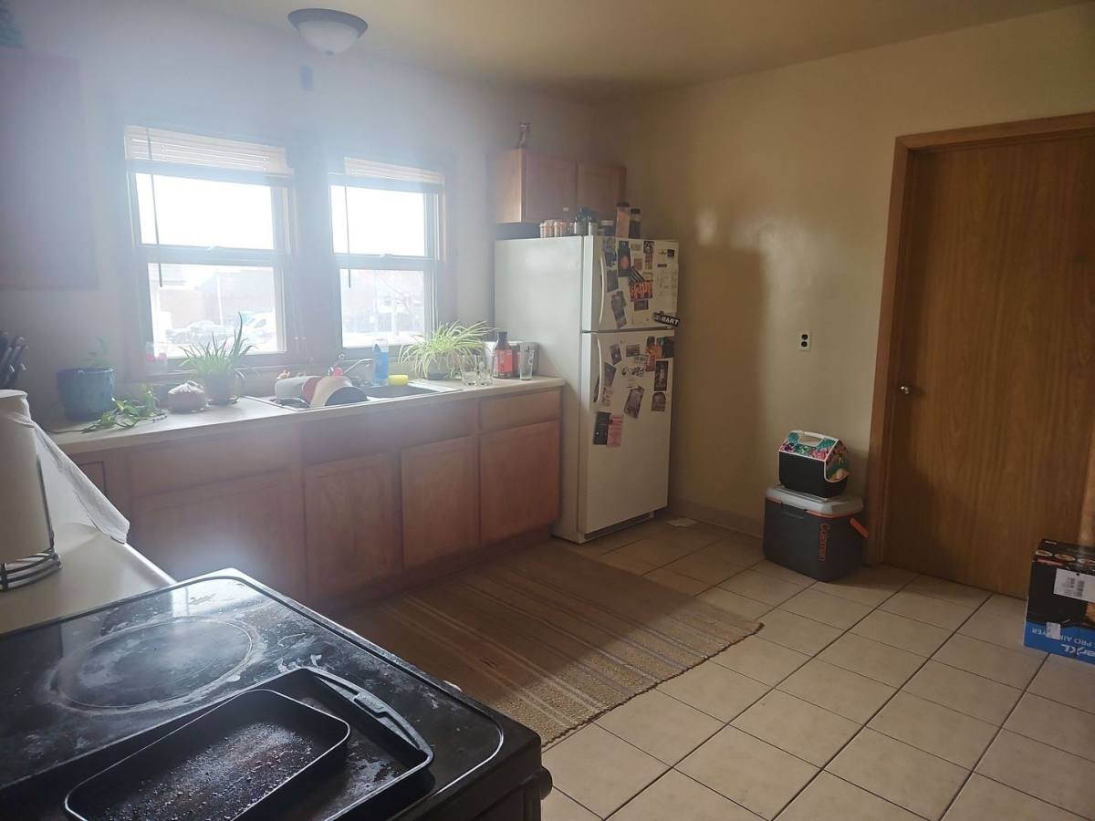 Apartment for rent at 111 W Parkway Ave, Oshkosh, WI 54901