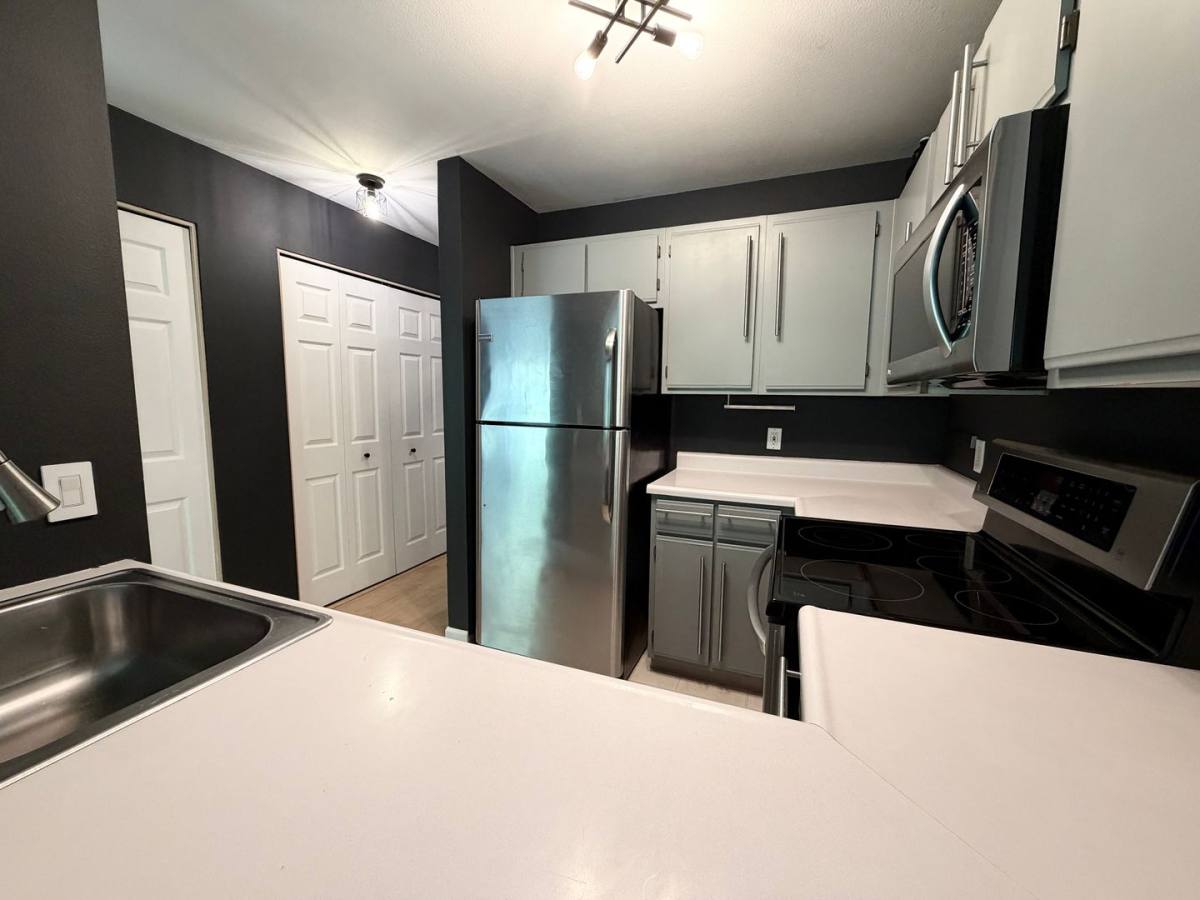 House for rent at 5142 SW Multnomah Blvd #H, Portland, OR 97219