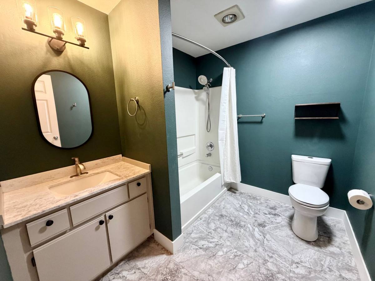 House for rent at 5142 SW Multnomah Blvd #H, Portland, OR 97219