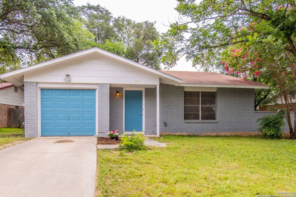 House for rent at 7430 Saddlewood St, San Antonio, TX 78238