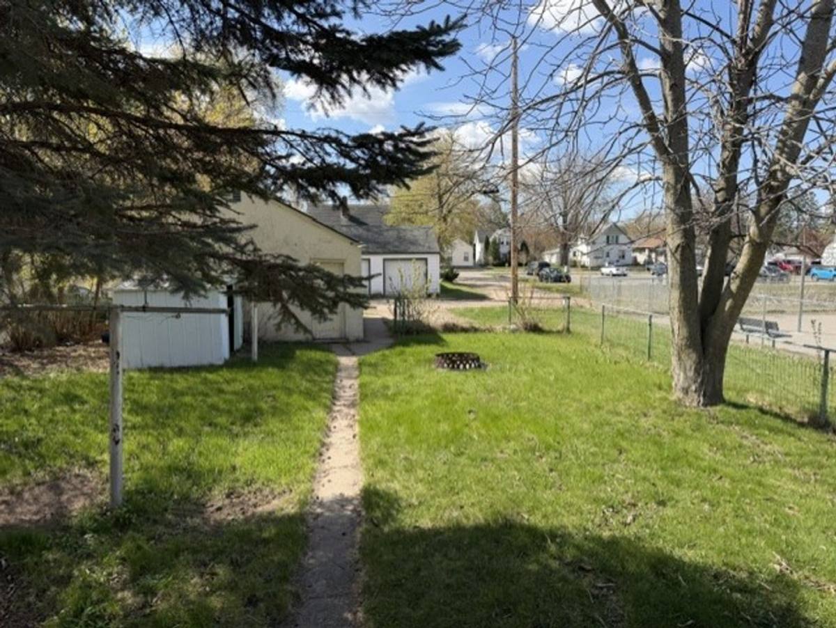 House for rent at 1618 Norwood St, Brainerd, MN 56401