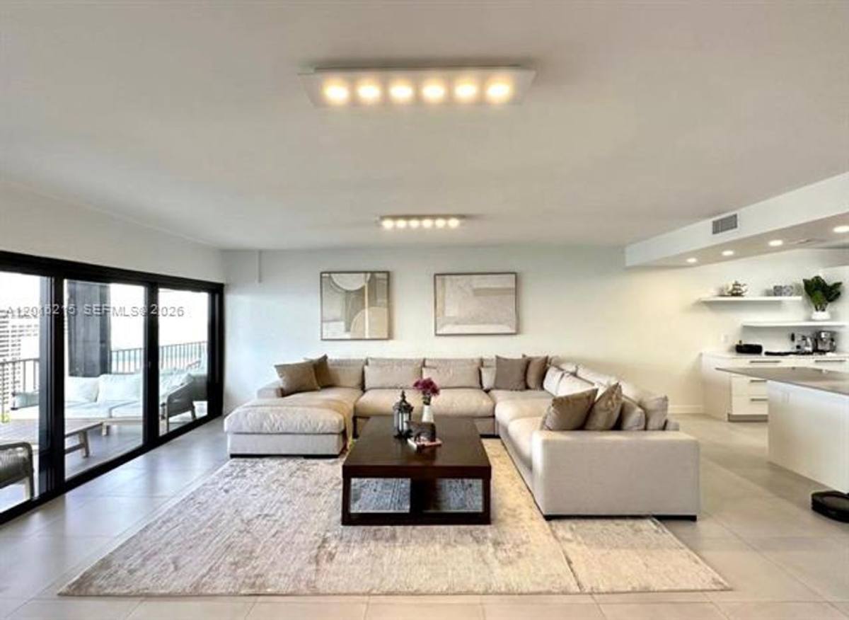 Condo for rent at 1800 NE 114th St, Miami, FL 33181