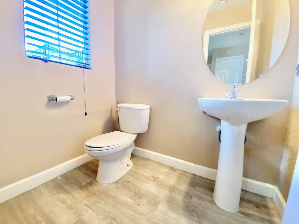 House for rent at 1060 Paradise Coach Dr, Henderson, NV 89002