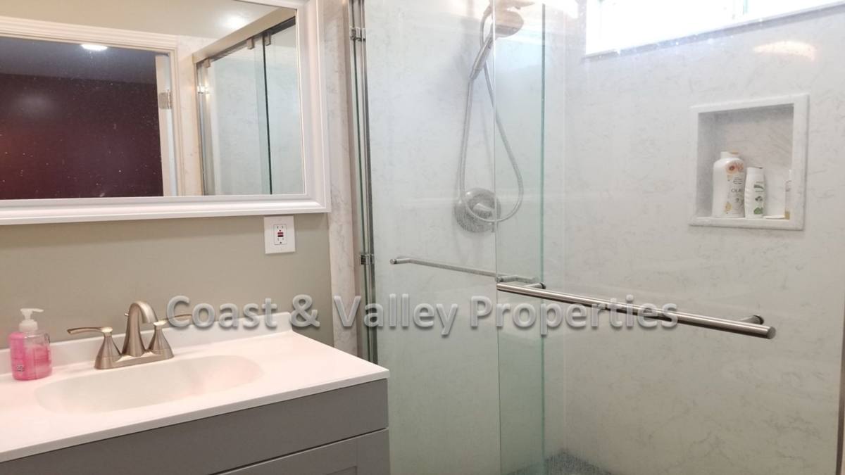 Apartment for rent at 1018 El Camino Real N, Salinas, CA 93907