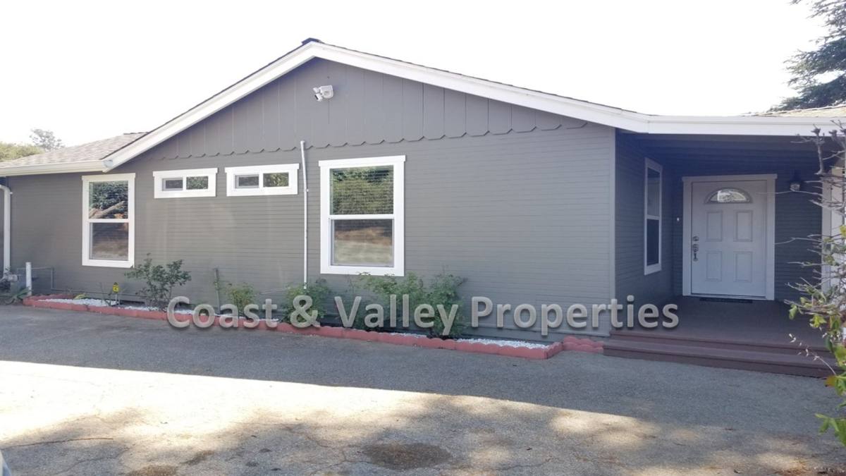 Apartment for rent at 1018 El Camino Real N, Salinas, CA 93907