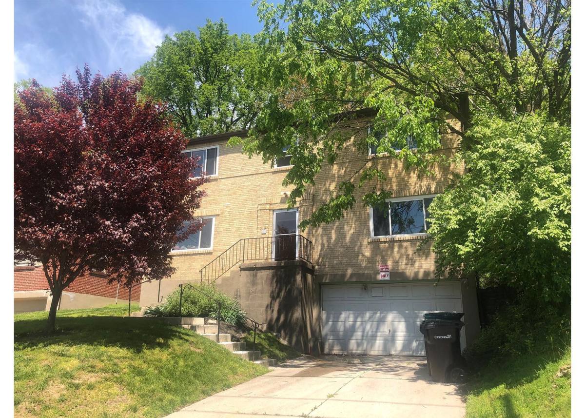 Apartment for rent at 510 Lowell Ave, Cincinnati, OH 45220