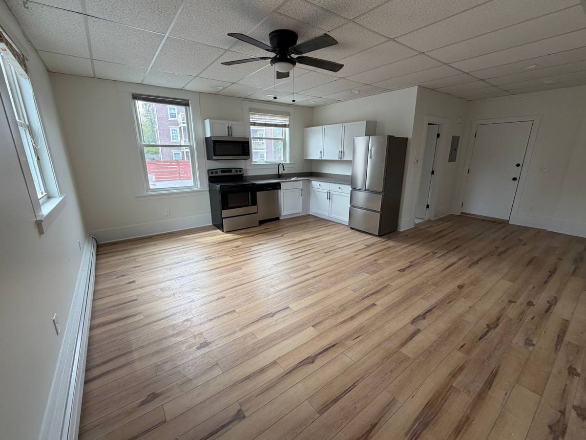 Condo for rent at 68 Front St, Rollinsford, NH 03869