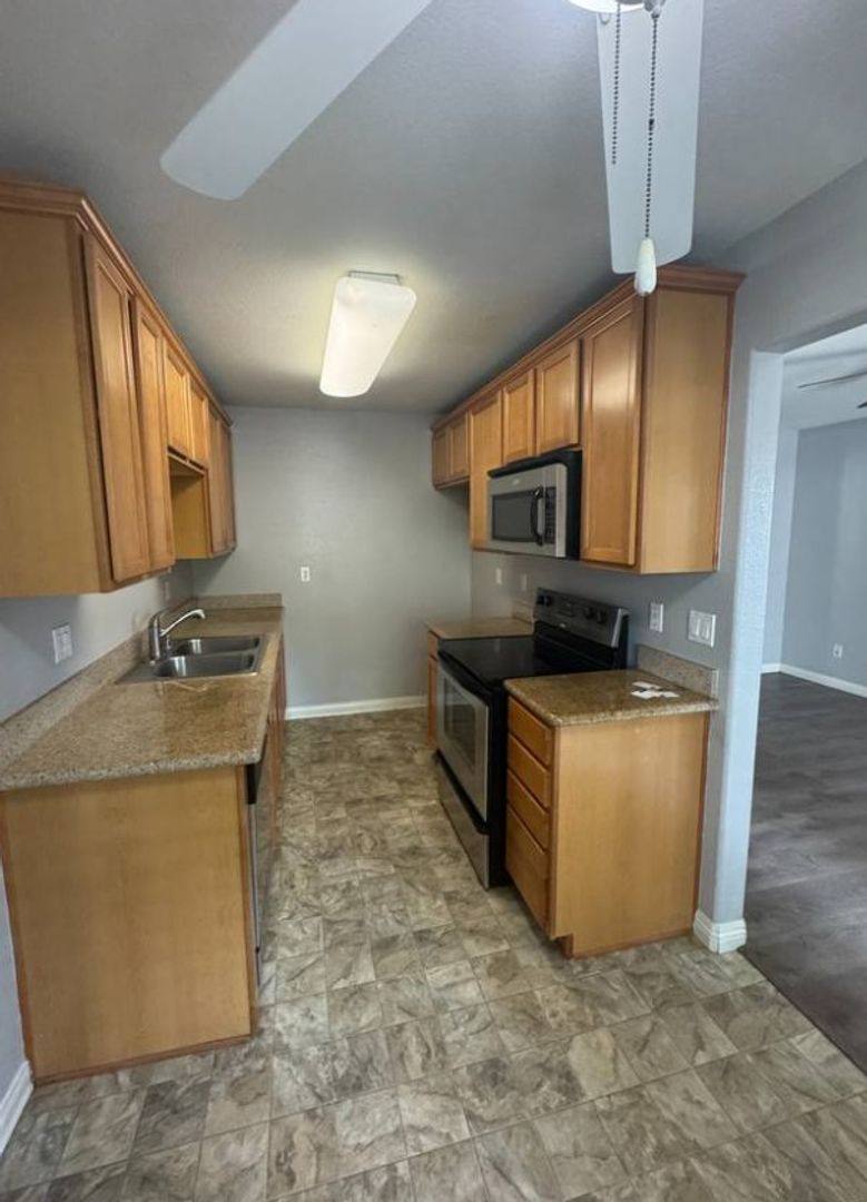 Condo for rent at 2360 Paseo De Laura, Oceanside, CA 92056