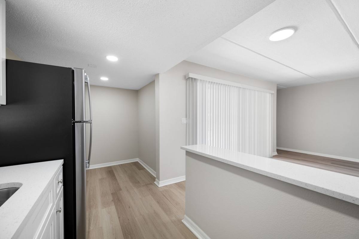Apartment for rent at 8012 Blind Pass Rd, Saint Petersburg, FL 33706