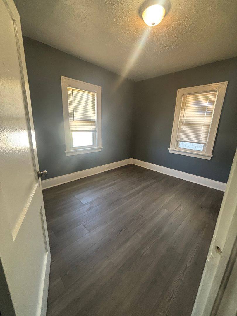 Apartment for rent at 1414 E 176th St, Cleveland, OH 44110