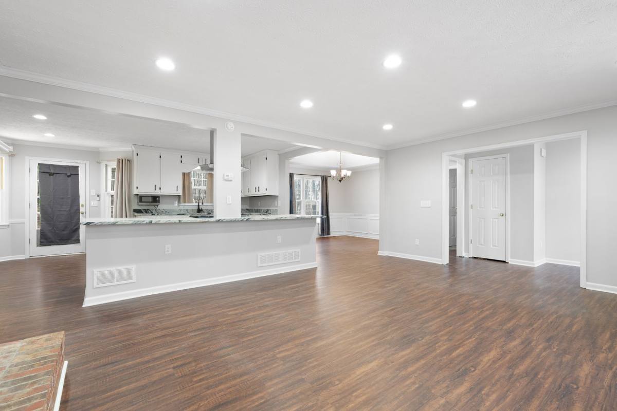 House for rent at 635 Driftwood Dr, Woodstock, GA 30189