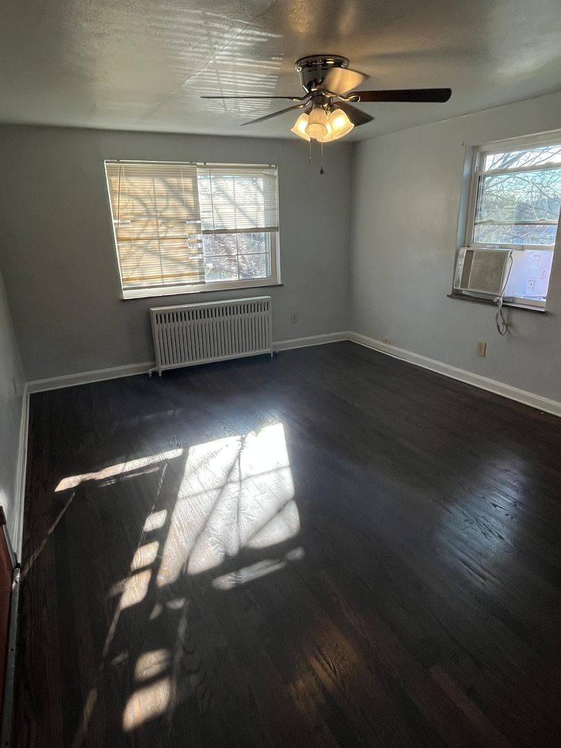 Apartment for rent at 4330 Oakwood Ave, Cincinnati, OH 45236