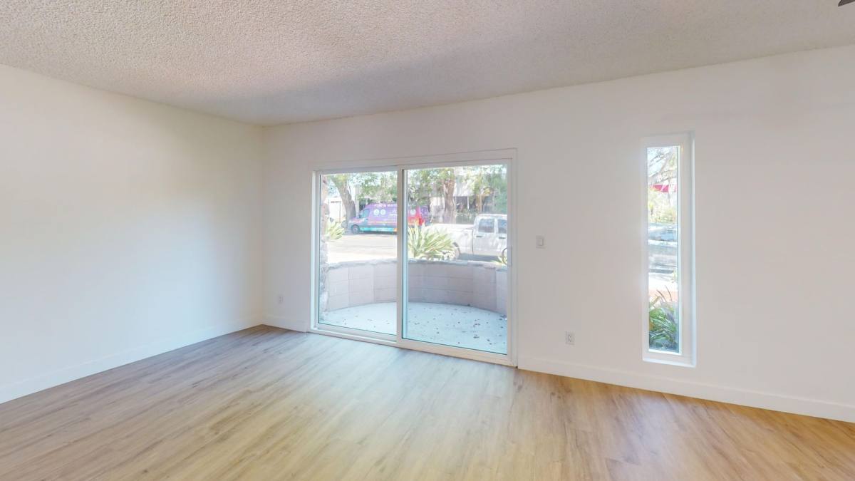 Apartment for rent at 7503 Hazeltine Ave, Van Nuys, CA 91405