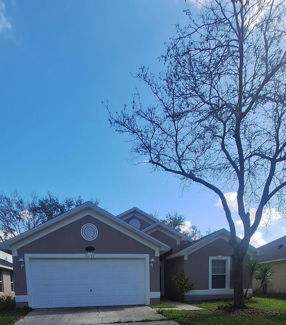 House for rent at 2891 Stratford Point Dr, Melbourne, FL 32904