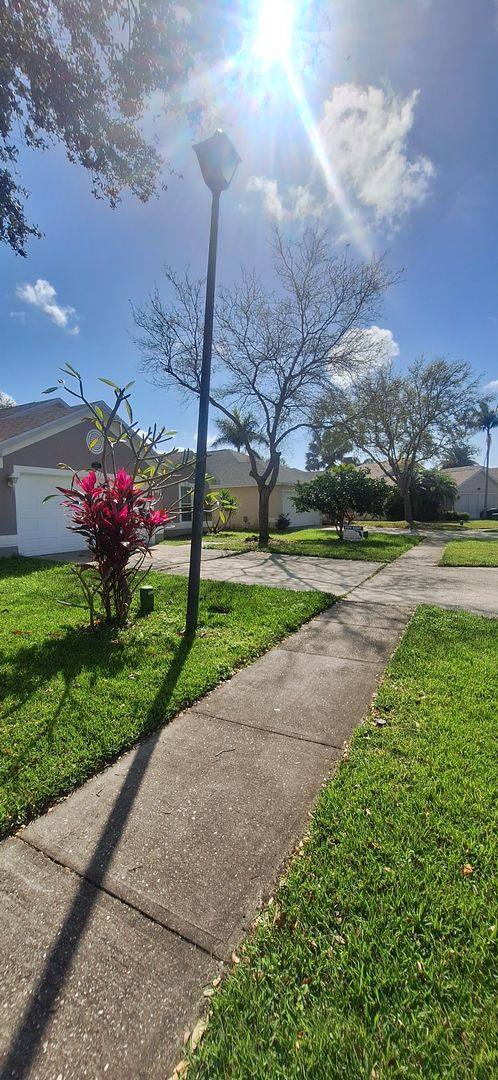 House for rent at 2891 Stratford Point Dr, Melbourne, FL 32904