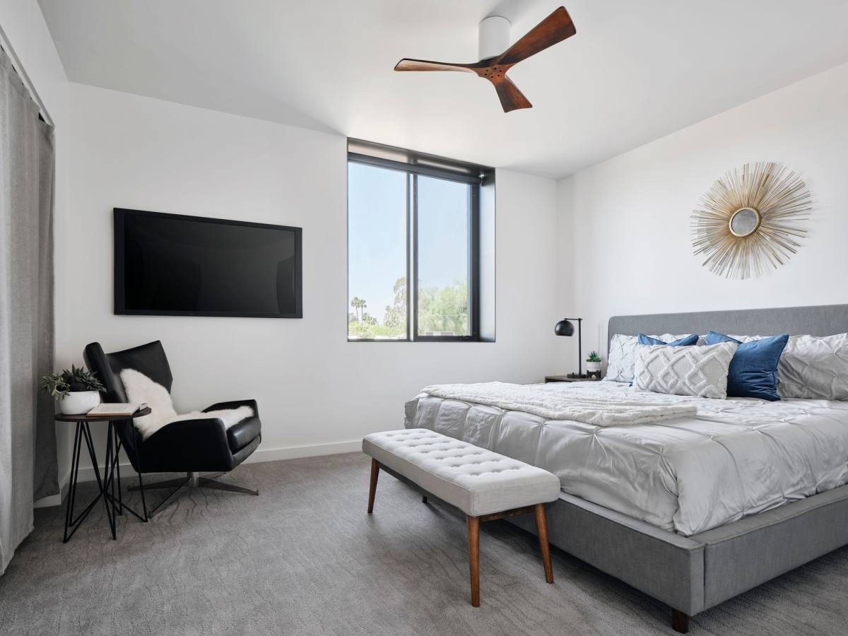 Townhouse for rent at 6115 E Hollyhock St, Phoenix, AZ 85018
