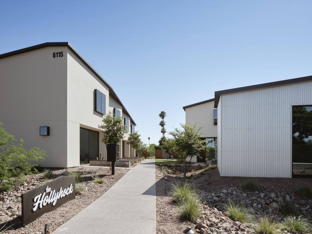 Townhouse for rent at 6115 E Hollyhock St, Phoenix, AZ 85018