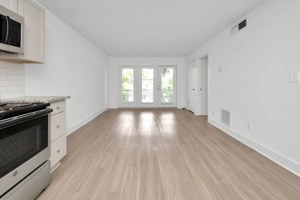 Townhouse for rent at 1501 16th Ave S, Birmingham, AL 35205