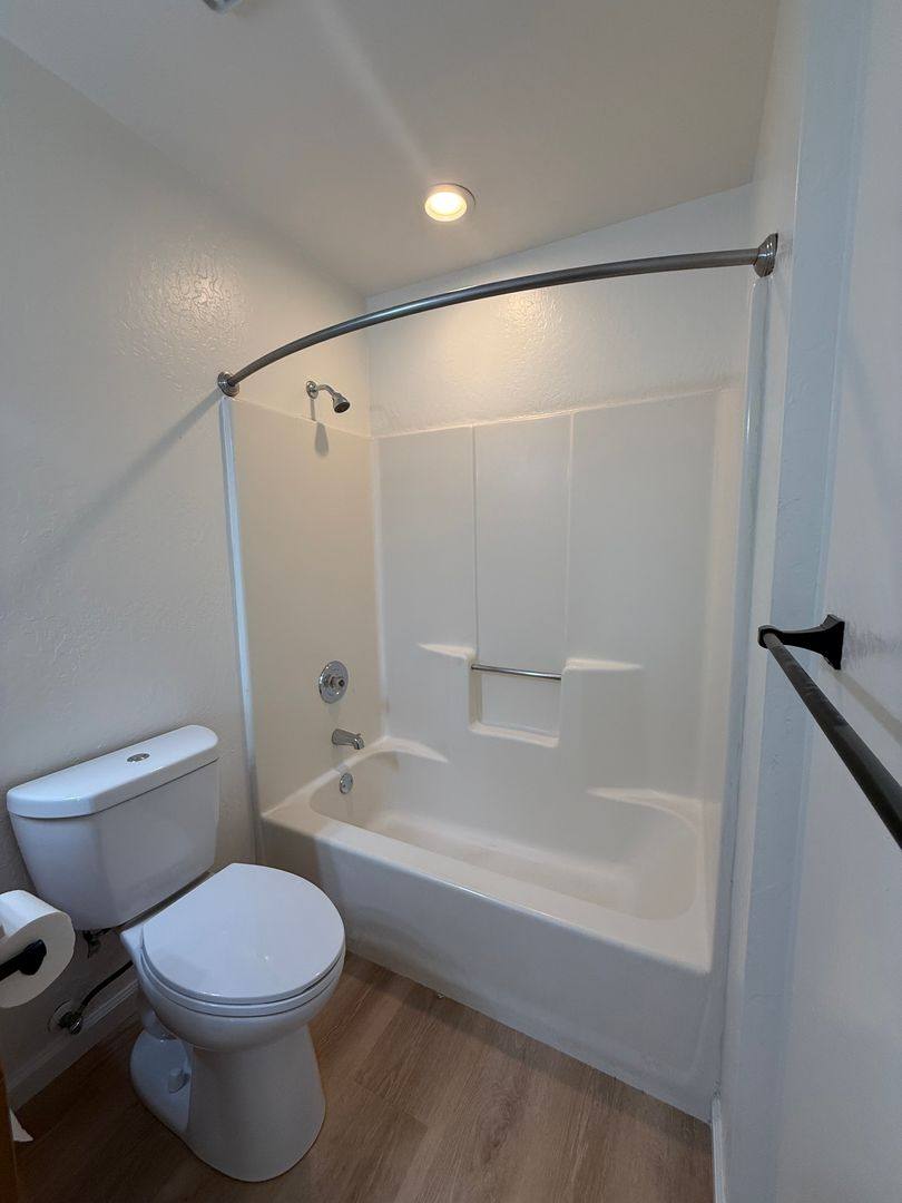 Townhouse for rent at 253 Green Meadow Dr #C, Watsonville, CA 95076