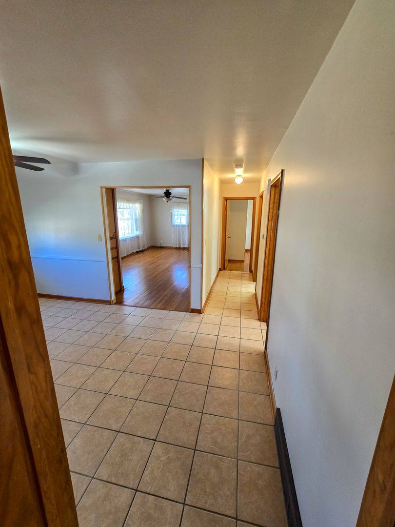 House for rent at 1605 Grand Ave, Grand Island, NE 68801