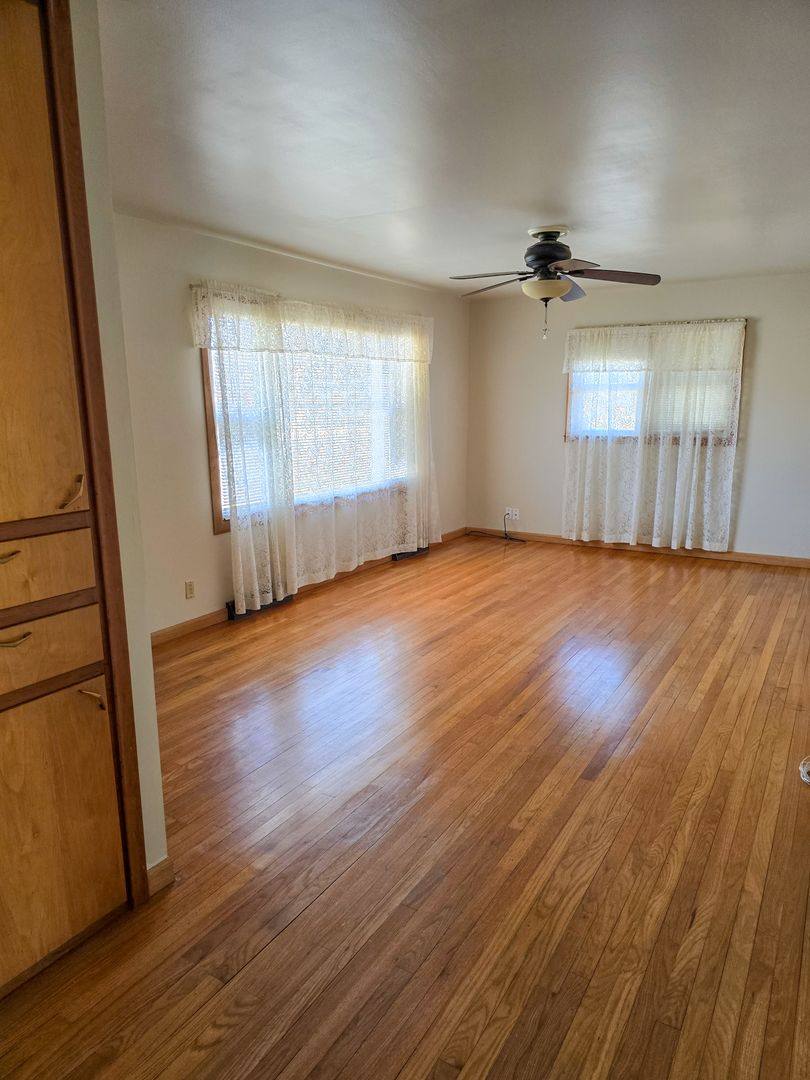 House for rent at 1605 Grand Ave, Grand Island, NE 68801