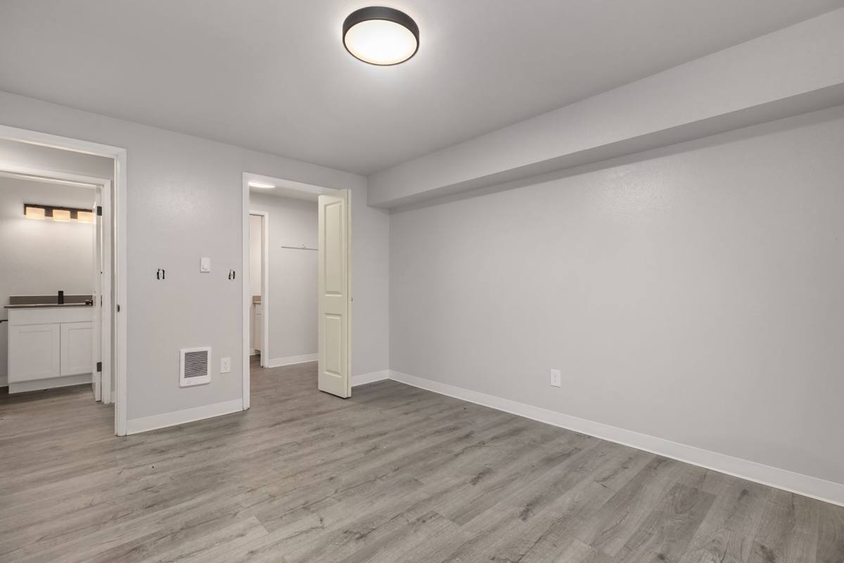 Apartment for rent at 4401 76th Ave W, Tacoma, WA 98466