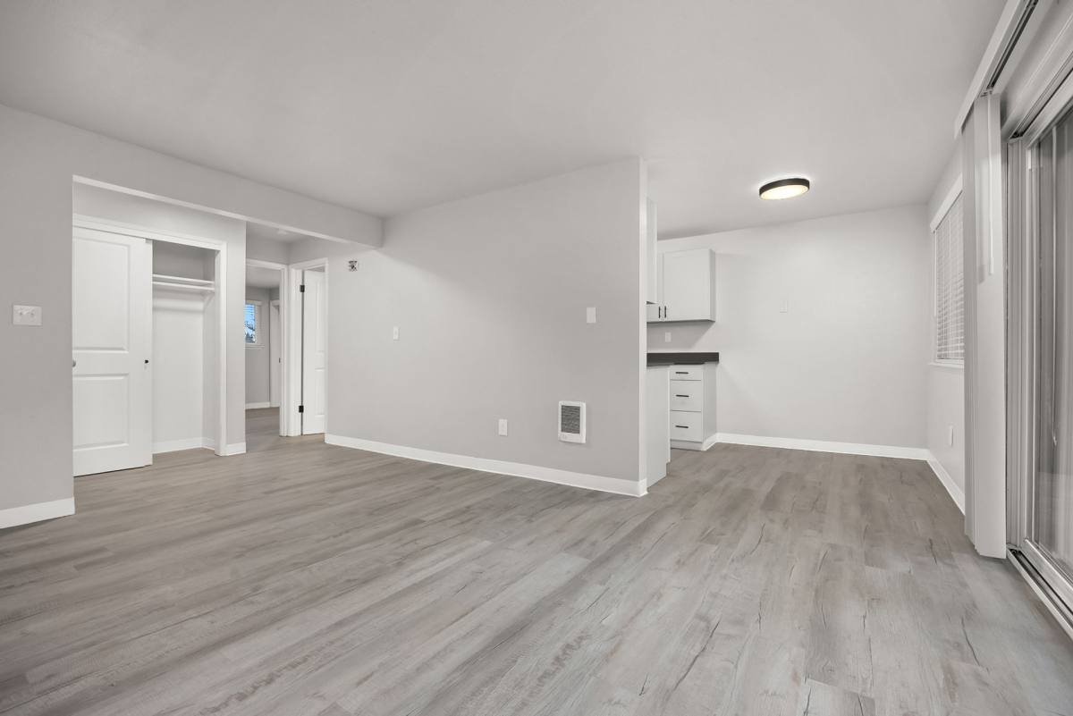 Apartment for rent at 4401 76th Ave W, Tacoma, WA 98466