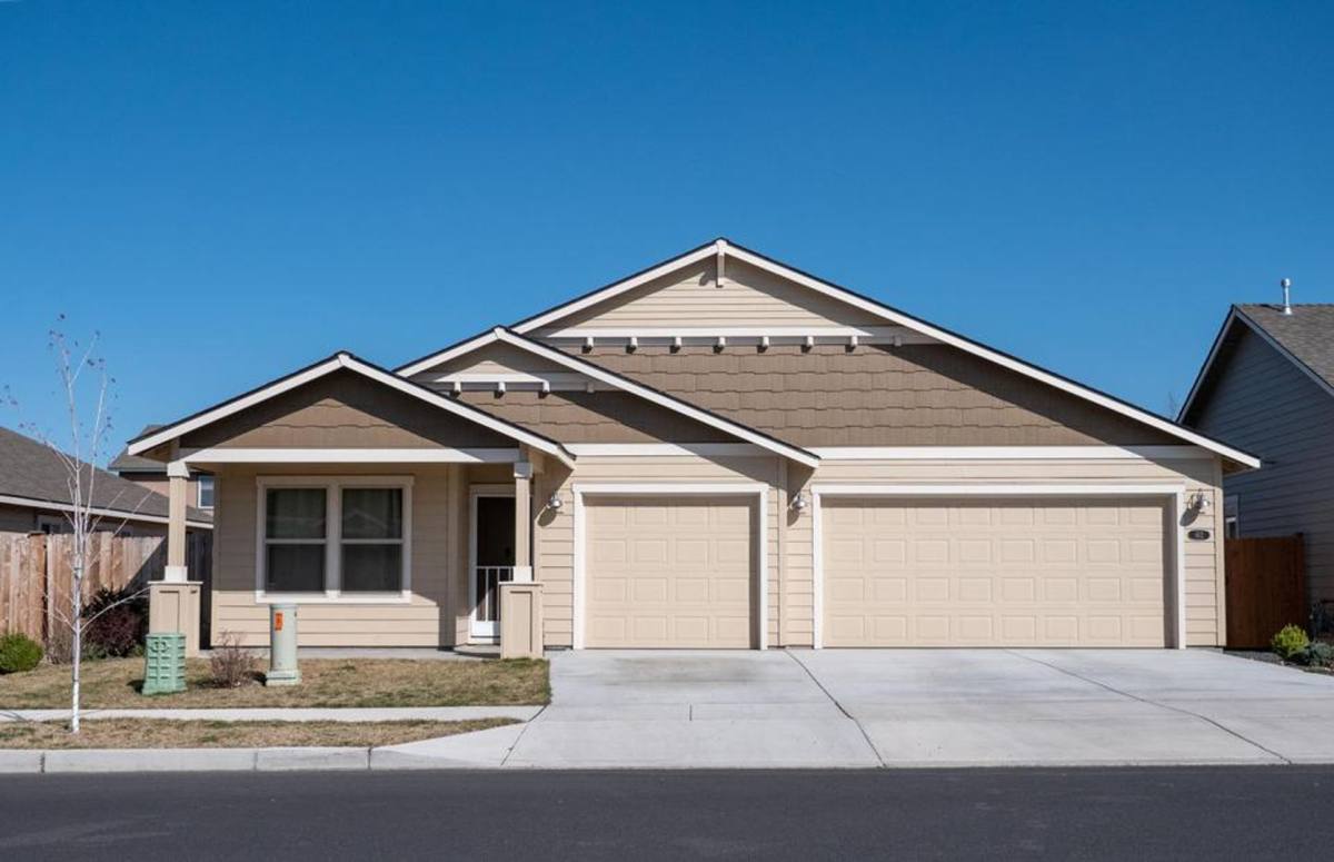 House for rent at 612 NW 25th, Redmond, OR 97756