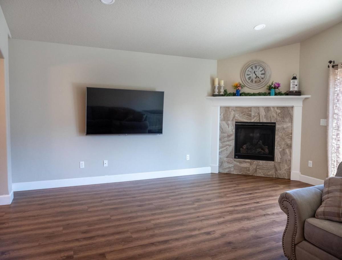 House for rent at 612 NW 25th, Redmond, OR 97756