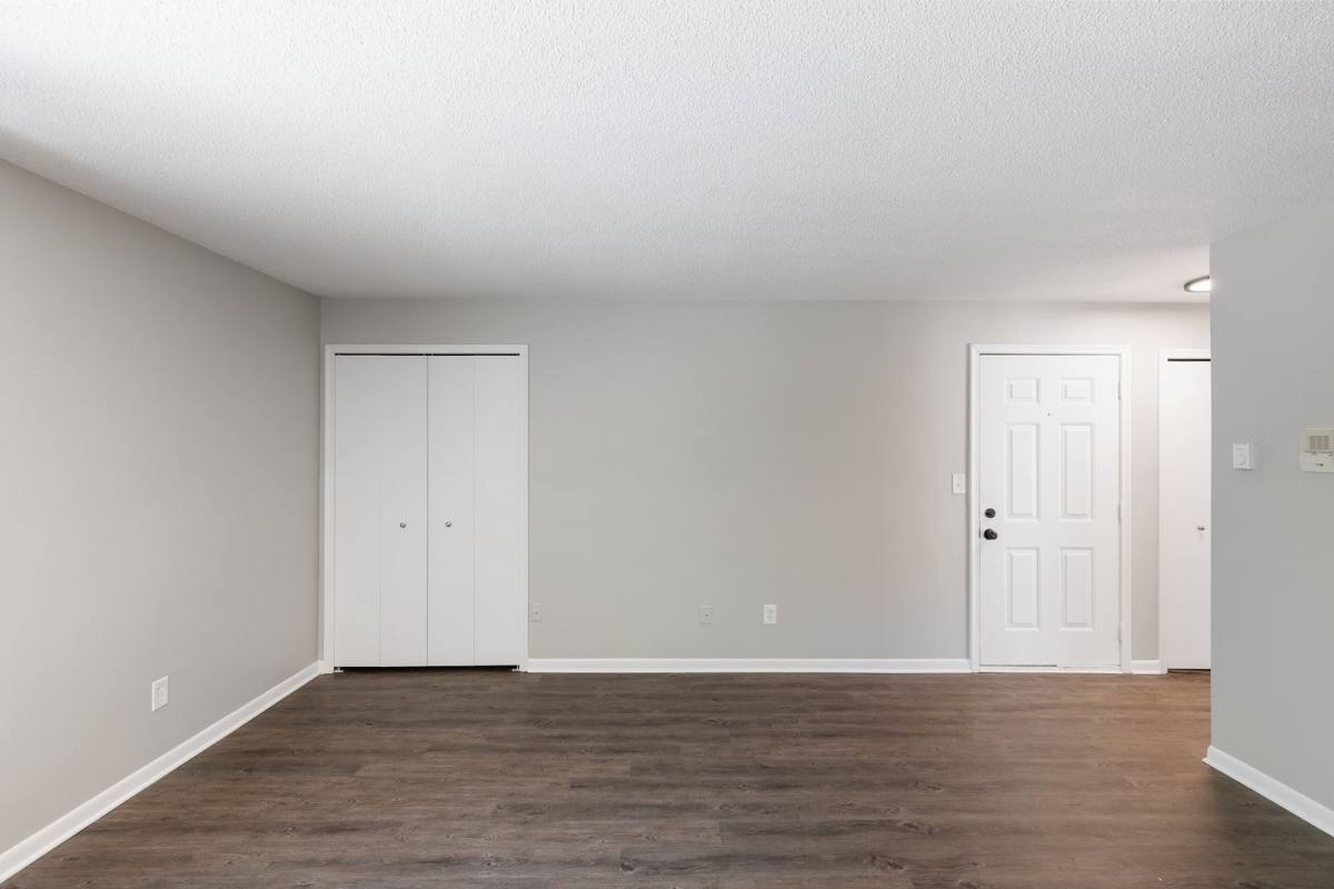 Apartment for rent at 5230 Pointe Dr, East China, MI 48054