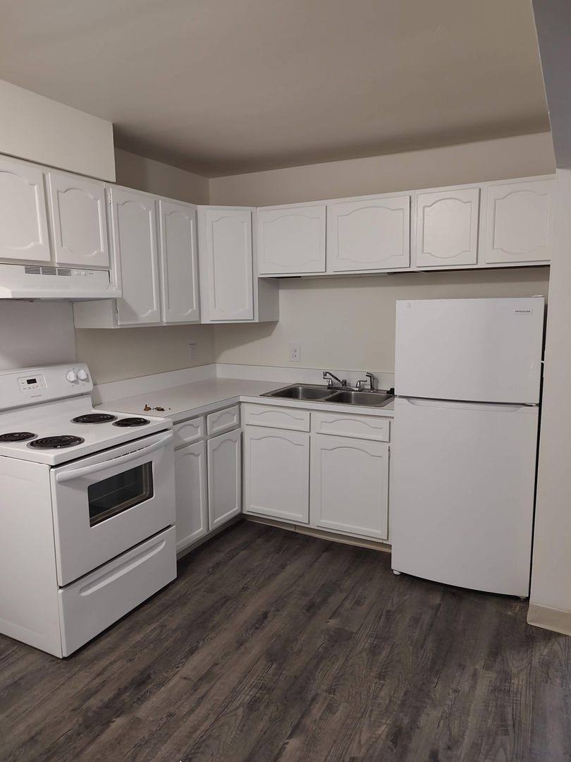 Apartment for rent at 5044 N McKinley Rd, Flushing, MI 48433