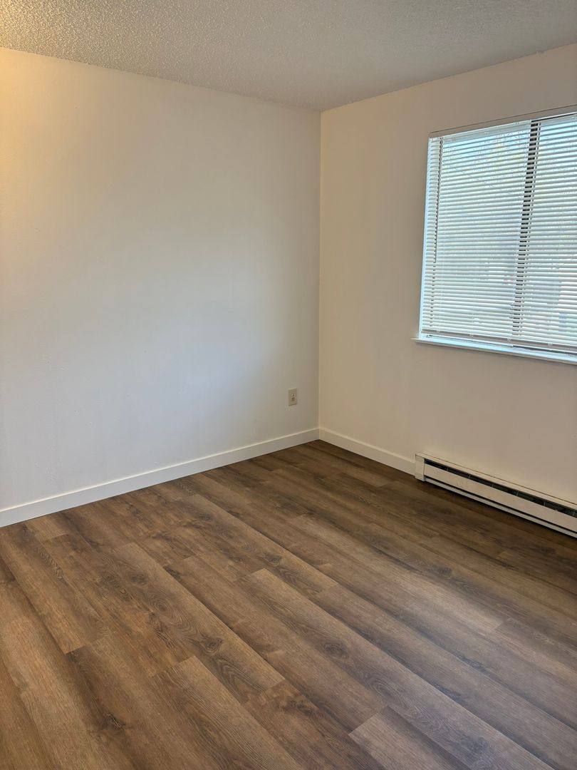 Apartment for rent at 6119 - 6123 N Addison, Spokane, WA 99208
