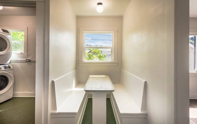 Apartment for rent at 2471 W Ave, Los Angeles, CA 90065