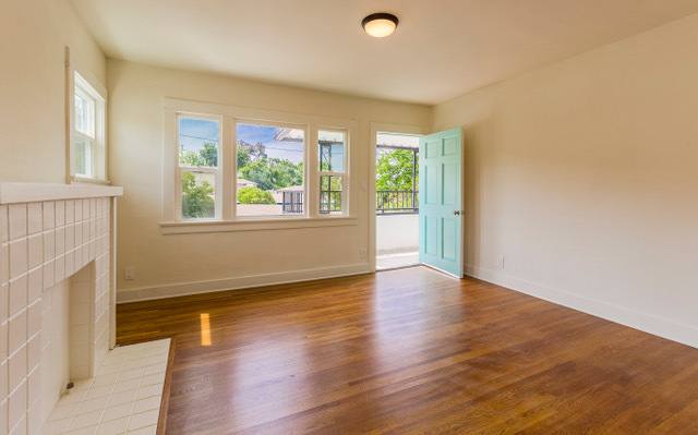 Apartment for rent at 2471 W Ave, Los Angeles, CA 90065