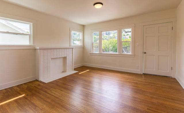 Apartment for rent at 2471 W Ave, Los Angeles, CA 90065