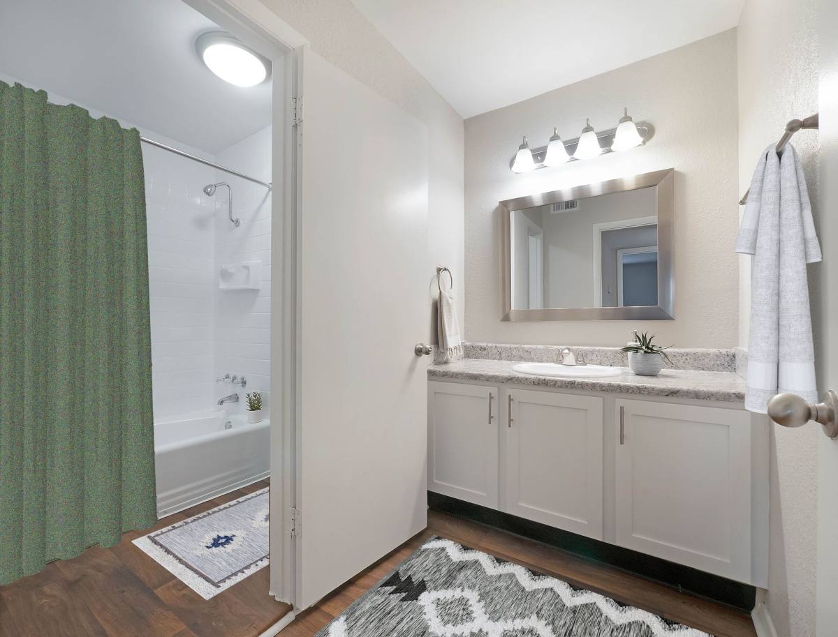 Apartment for rent at 3507 Dayton Blvd, Chattanooga, TN 37415