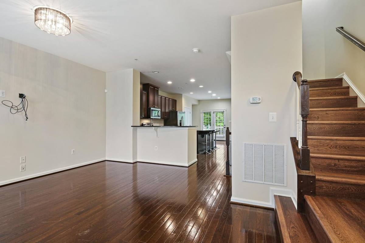 Townhouse for rent at 11675 Emerald Green Dr, Clarksburg, MD 20871