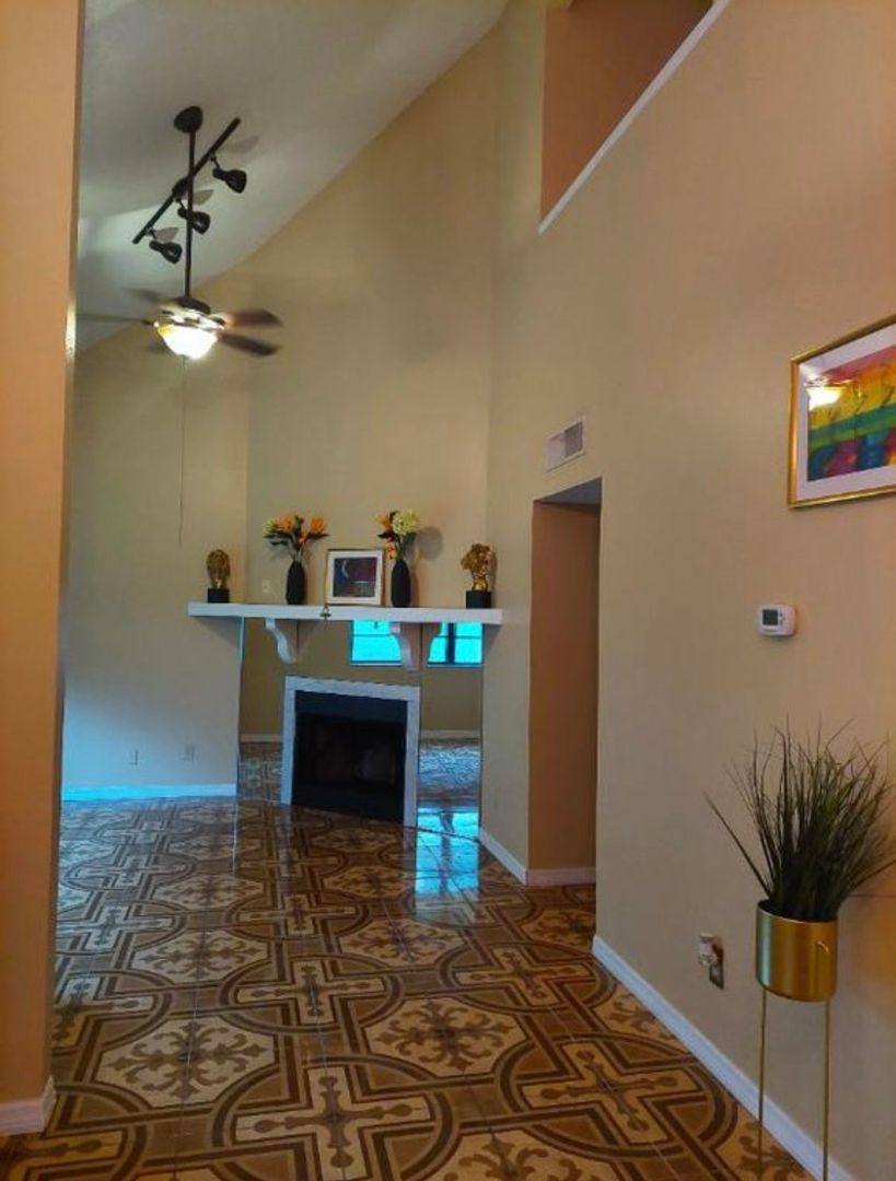 Apartment for rent at 12216 N 59th St, Tampa, FL 33617