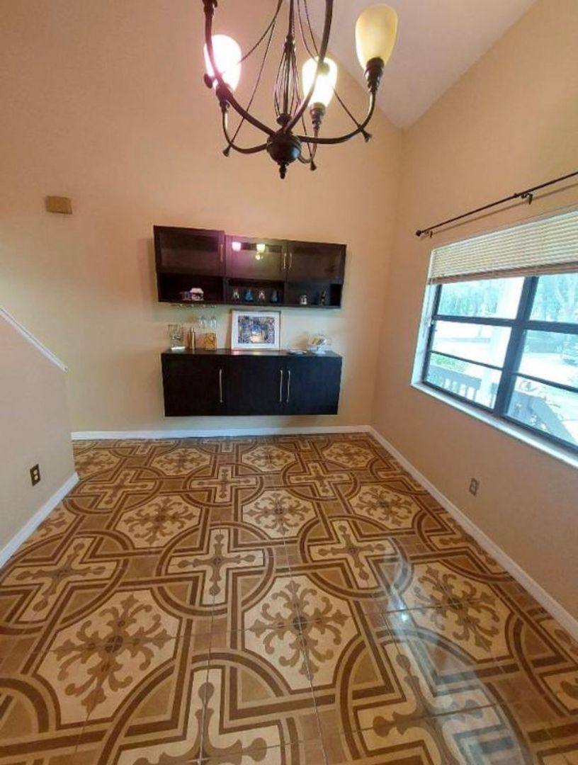 Apartment for rent at 12216 N 59th St, Tampa, FL 33617
