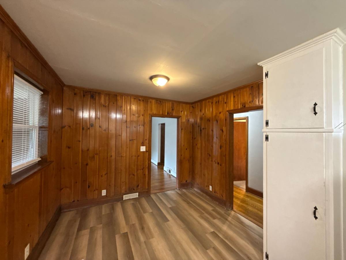 House for rent at 2000 Weststone Dr, Charlotte, NC 28208